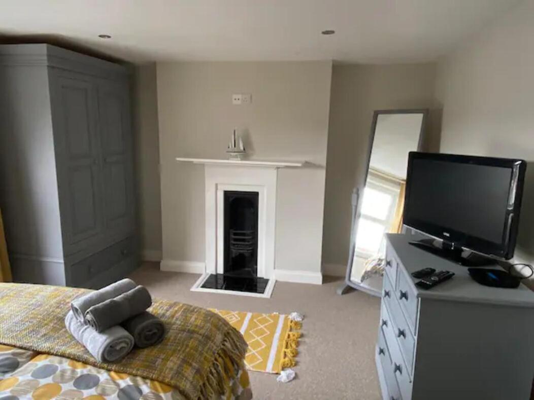 St Margarets Penthouse Apartment ライド エクステリア 写真