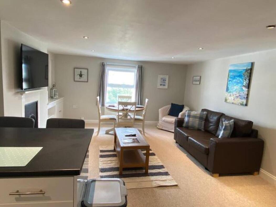 St Margarets Penthouse Apartment ライド エクステリア 写真